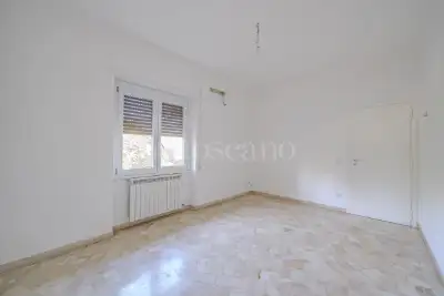 Casa in vendita, Via Edoardo Bassini, Roma