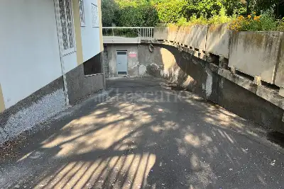 Garage in vendita, Piazza Vittorio Veneto, Sant'Agata li Battiati