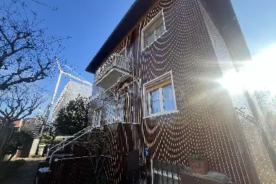 Casa Indipendente in vendita, VIA DELLE ROSE, Milano