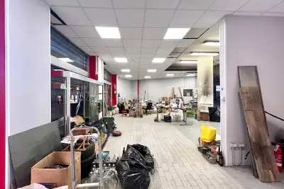 Negozio in vendita, VIA ERENNIO MODESTINO, Roma