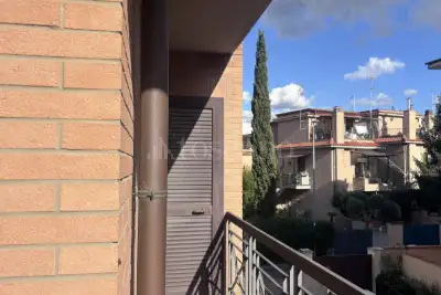 Casa in vendita, Via Giacomo da Verona, Roma