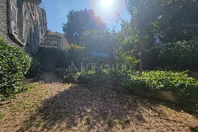 Casa in vendita, Via Carlo Poerio, Milano