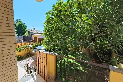 Villa Plurifamiliare in vendita, Via della Marranella di Marino, Roma