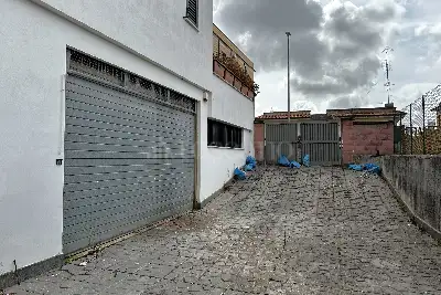 Magazzino in vendita, Via dei Polenta, Roma