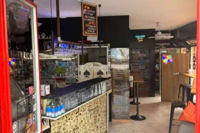 Attività Commerciale in vendita, Via Filippini, Cugliate-Fabiasco
