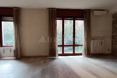 Casa in vendita, Via Privata delle Querce, Milano