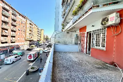 Casa in vendita, Via Tuscolana, Roma