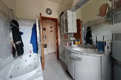 Casa in vendita, Via delle Provincie, Siena