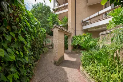 Casa in vendita, Via Giulio Galli, Roma