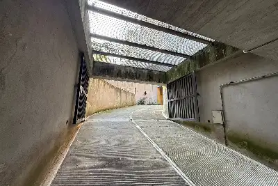 Box in affitto, Via Carlo Vittadini, Milano