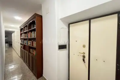 Casa in vendita, Via Carlo Mirabello, Roma
