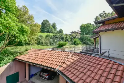 Villa in vendita, Via Salvo D'Acquisto, Appiano Gentile