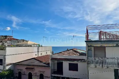 Casa in vendita, Via Re Martino, Aci Castello