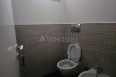 Negozio in affitto, Viale dello Statuto, Latina