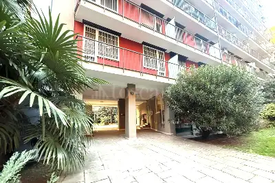 Casa in vendita, Via Privata Angera, Milano