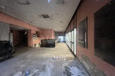 Capannone in vendita, Via Milano, Prato