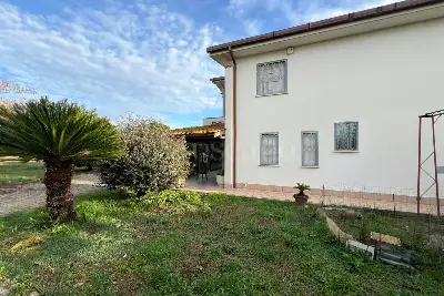 Villa in vendita, Via di Praia a Mare, Fiumicino