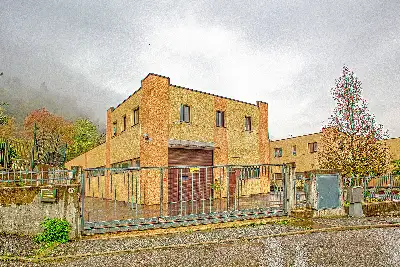 Capannone in vendita, Via Tarca, Lavena Ponte Tresa