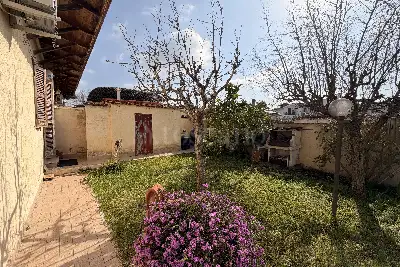 Villa Bifamiliare in vendita, Via dei Platani, Ardea