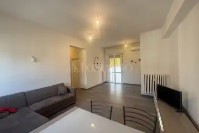 Casa in vendita, Viale P. Gobetti, Modena