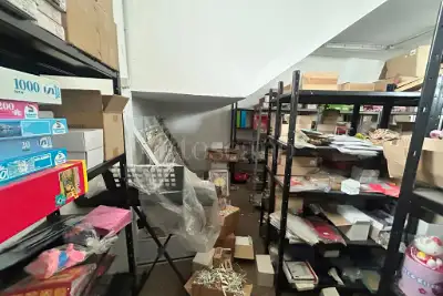 Magazzino in vendita, Strada Basse del Lingotto, Torino