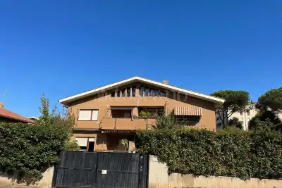 Villa for sale, Via Nanchino, Roma