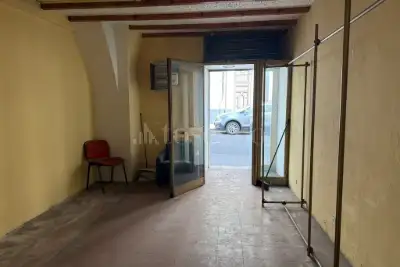 Negozio in vendita, Via Giuseppe Garibaldi, Catania