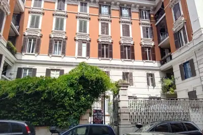 Casa in vendita, Via Nomentana, Roma