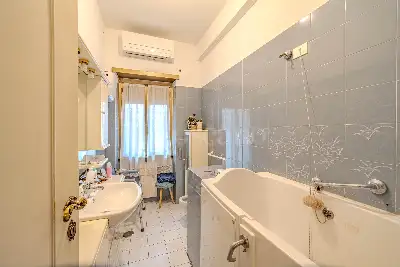 Casa in vendita, Via Antonio Trasmondo, Roma