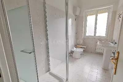 Casa in affitto, Via di Val Favara, Roma