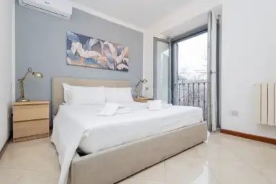 House for sale, Via Raffaello Sanzio 1, Milano