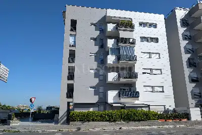 Negozio in vendita, Viale Gianluigi Bonelli, Roma