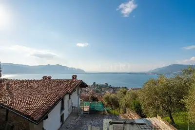 Casa Indipendente in vendita, Strada Tambusacca, Predore