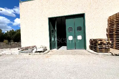 Capannone in vendita, zona industriale , Cerignola