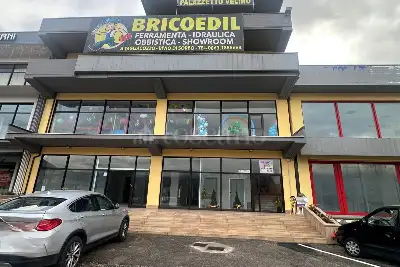 Negozio in affitto, Via Tiburtina Valeria, Avezzano