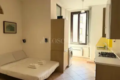 Casa in vendita, Viale Bligny, Milano
