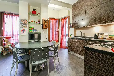 Villa Bifamiliare in vendita, Via Dei Sagredo, Milano