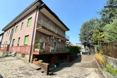 Casa in vendita, Via Pompeo Mariani, Monza