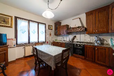 Villa in vendita, Via Villorba, Sacile