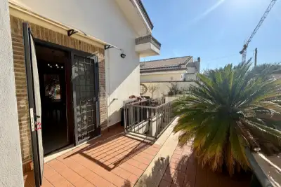 Villa Plurifamiliare in vendita, Via del Fosso dell'Osa, Roma