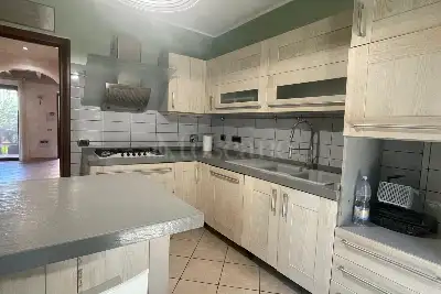 Villino a Schiera in vendita, Via John Fitzgerald Kennedy, Marino