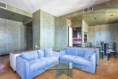 Casa in vendita, Via Giovanni Battista Morgagni, Milano