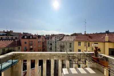 Casa in vendita, Via Pisanello, Milano