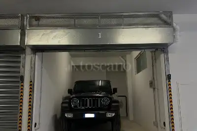 Garage in vendita, Via delle Calasanziane, Roma