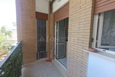 Casa in vendita, Via Varese, Anzio