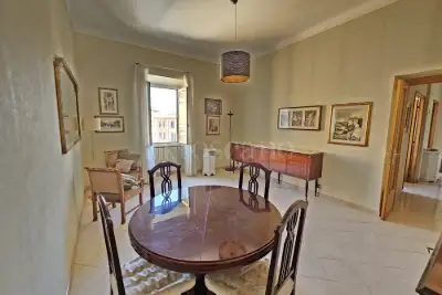 Casa in vendita, Via Taranto, Roma