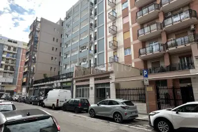 Magazzino in vendita, Via Pasquale Fiore, Bari