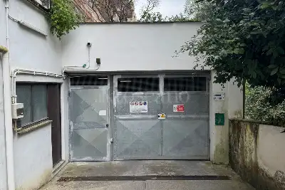 Posto Auto in vendita, Via Mar Rosso, Roma