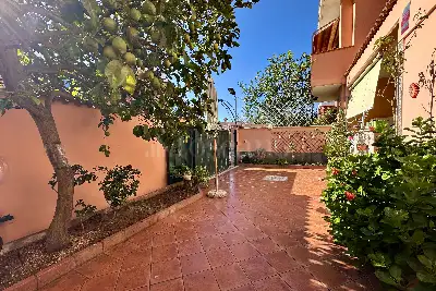 Villino a Schiera in vendita, Via dei Lecci, Anzio