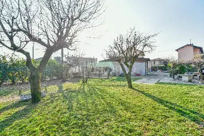 Casa Indipendente in vendita, Via Tagliamento, Como